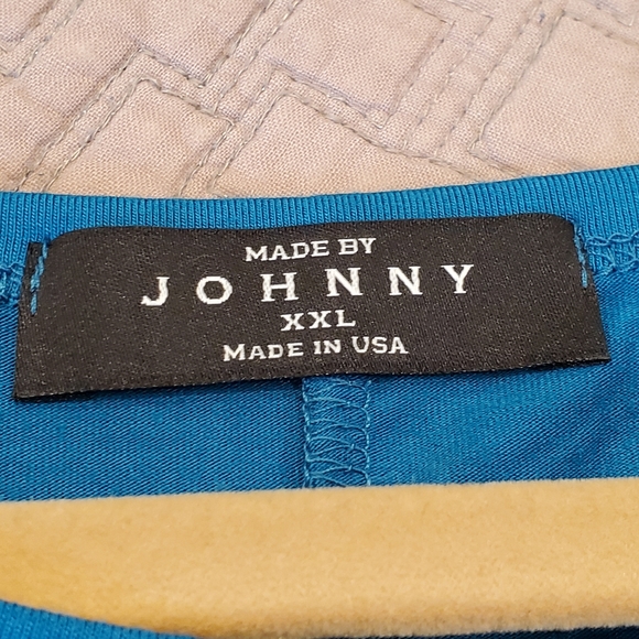 Made By Johnny Women's Solid Short Sleeve Top - Picture 4 of 11